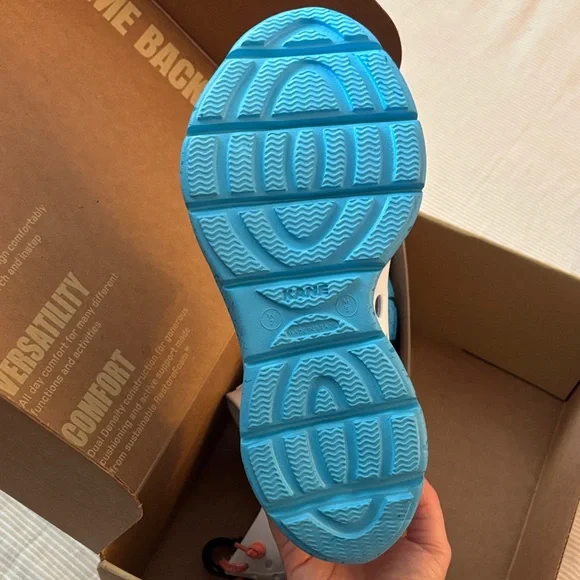 KANE recovery shoe - Picture 2 of 3